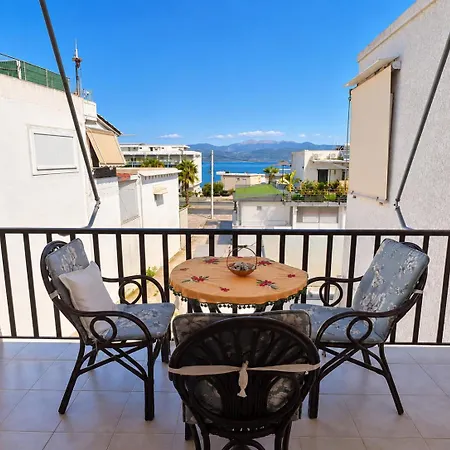 Apartamento Elena's Seaside Escape